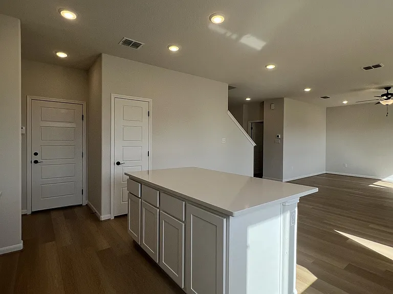 16630 Daylight Ln — Photo 15