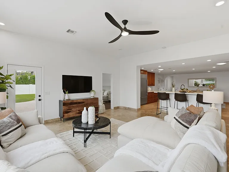 6300 E Cochise Ave — Photo 24