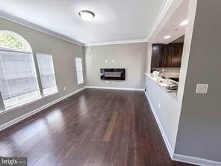 12 Charles Overlook Ln — Photo 2