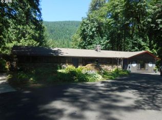 59245 E Sleepy Hollow Dr, Sandy, OR 97055