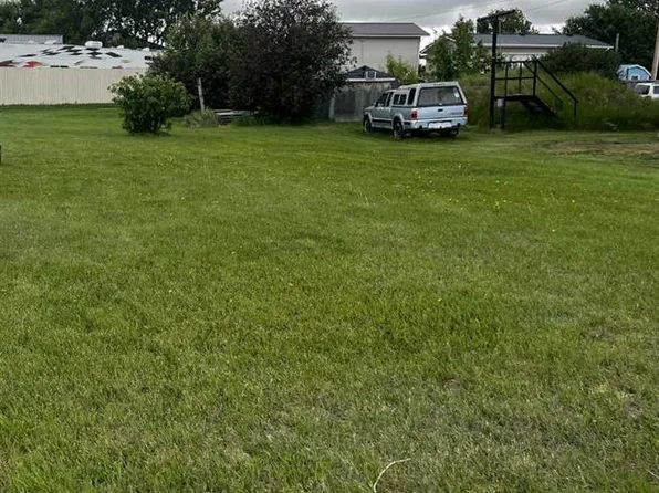 235 2nd Ave E, Hussar, AB T0J 1S0