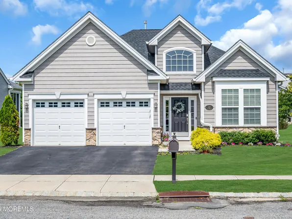 12 Milky Way Drive, Barnegat, NJ 08005