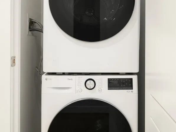 1042 Atlantic Avenue image 11 of 38