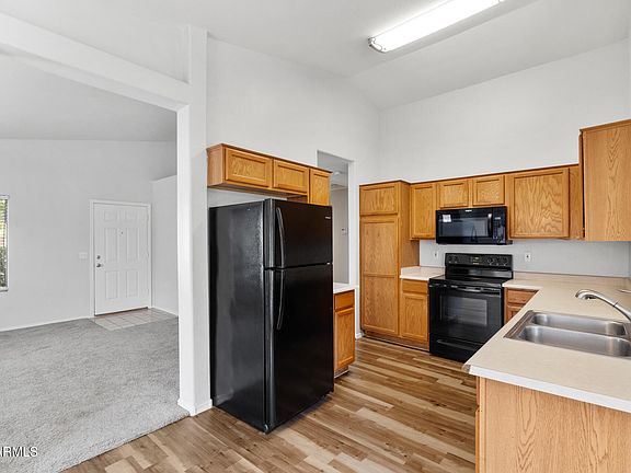 2nd image of 15011 W HEARN Road