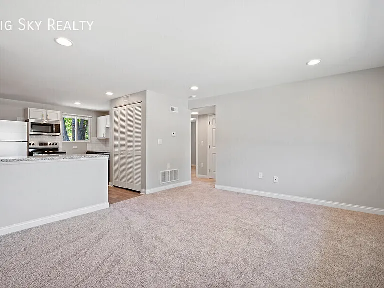 109 Shepard St #D — Photo 7