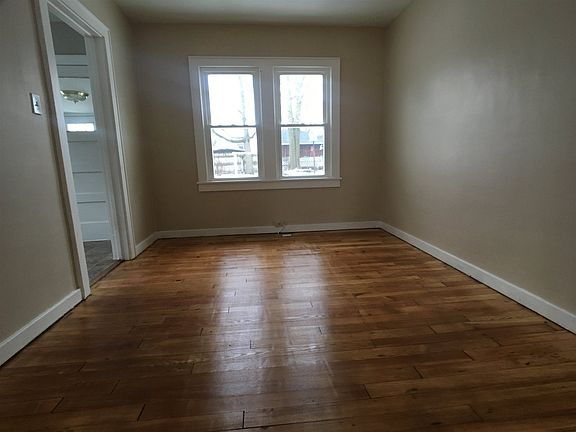 5th image of 1824 Lincoln Ave