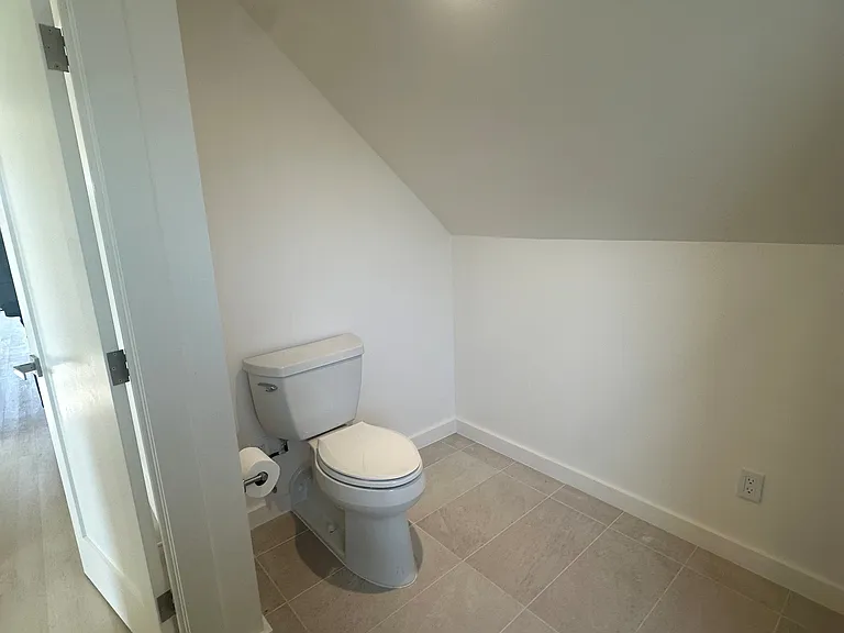 557 E Hudson St #2 — Photo 6