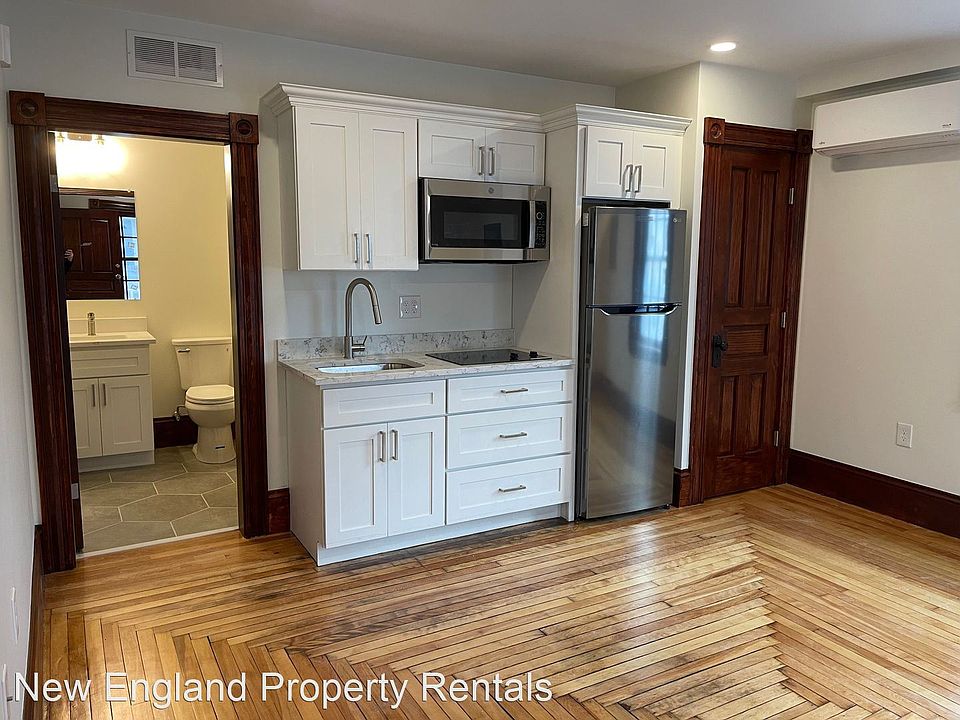 1st image of 41 Summer St APT 12