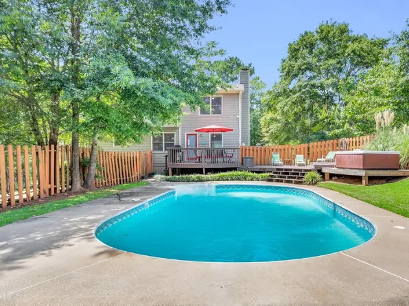 370 Michael Rd, Tyrone, GA 30290