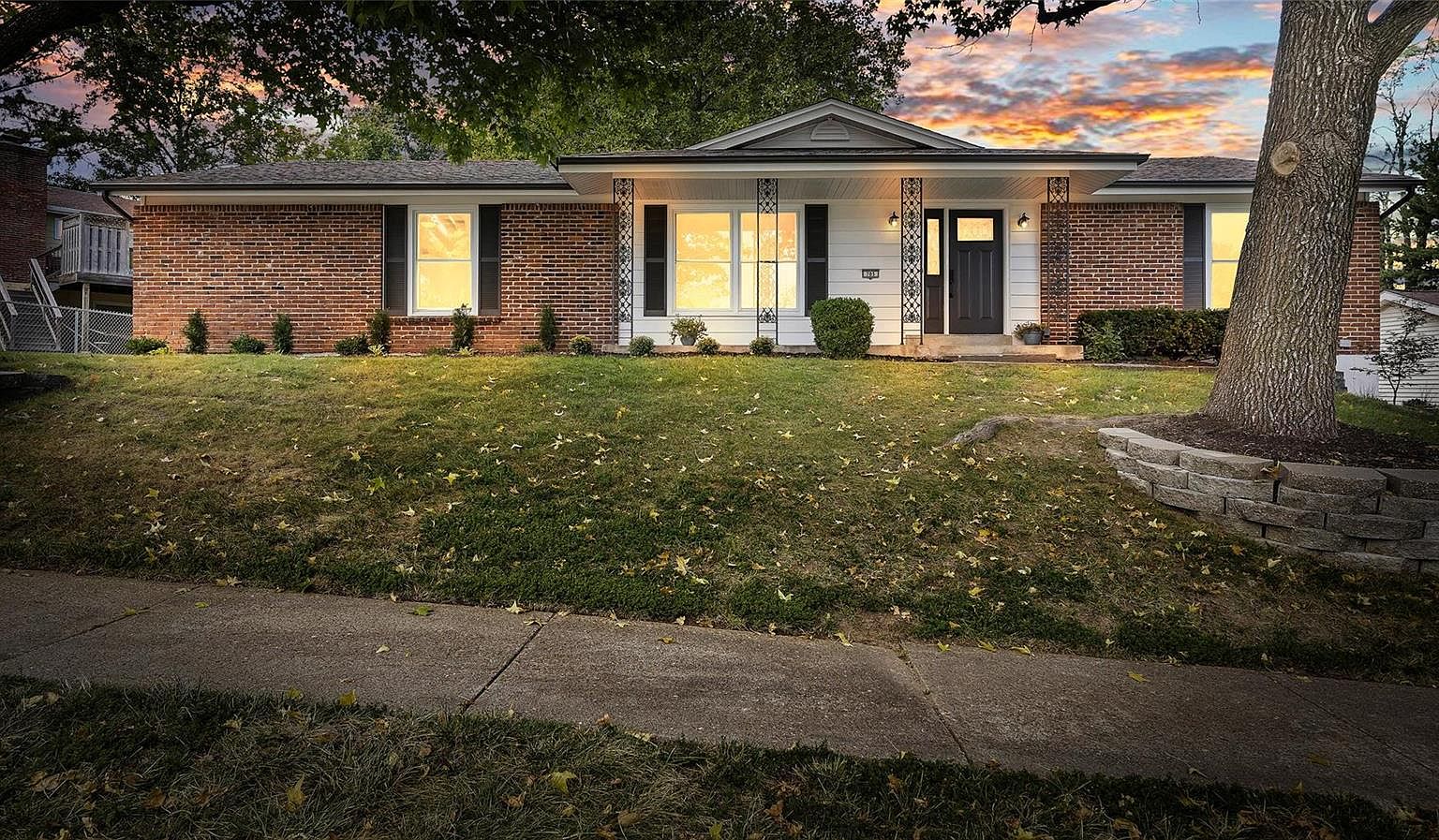 703 Dutch Mill Dr, Ballwin, MO 63011 Zillow