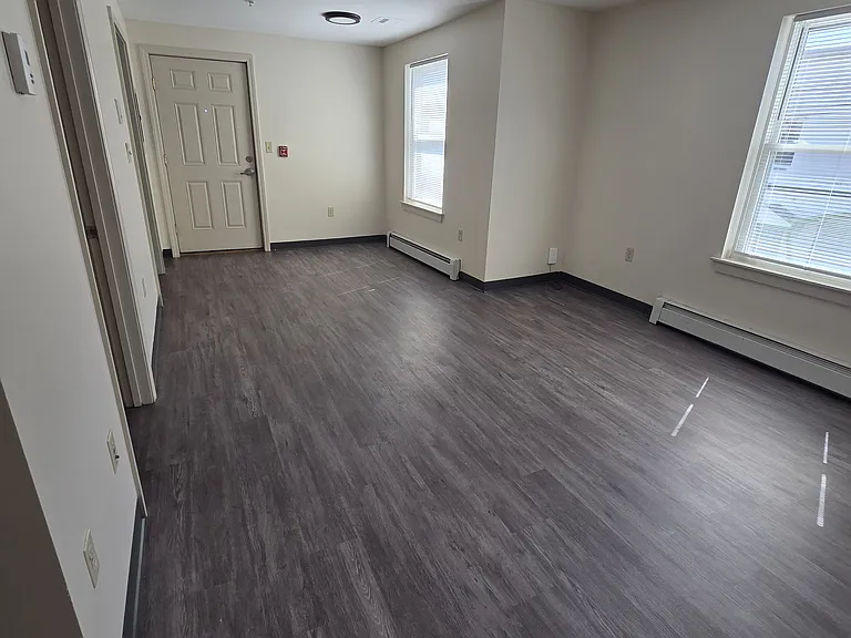 393 Spruce St #3 — Photo 3