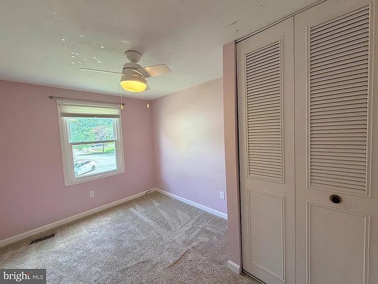 1458 Ashwood Ct — Photo 8
