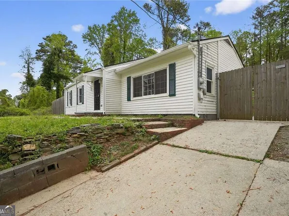 2252 Beecher Cir SW, Atlanta, GA 30311