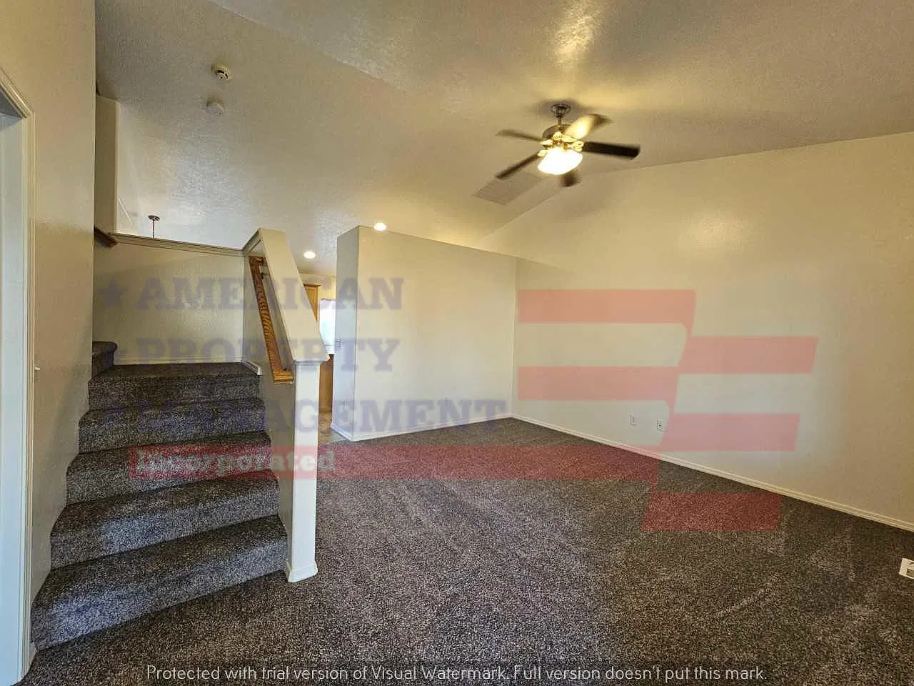 4 bed, 2.5 bath, 1650 sqft, $2,150 — Photo 2