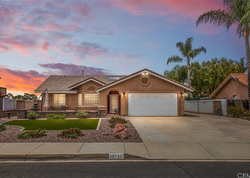 1st image of 12742 Mission Dr