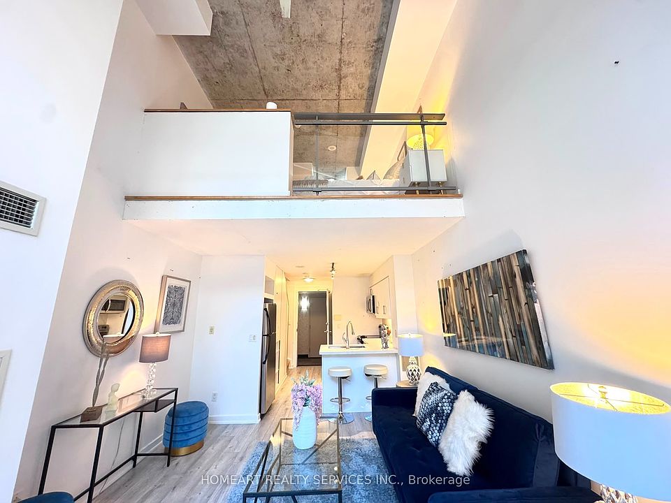 1st image of 255 Richmond St E #404