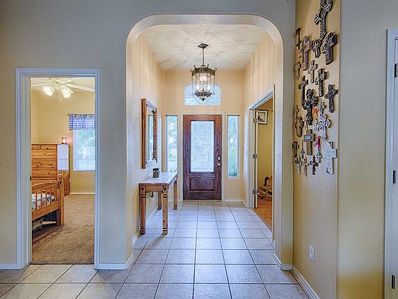 3rd image of 1222 Sugar Land Dr