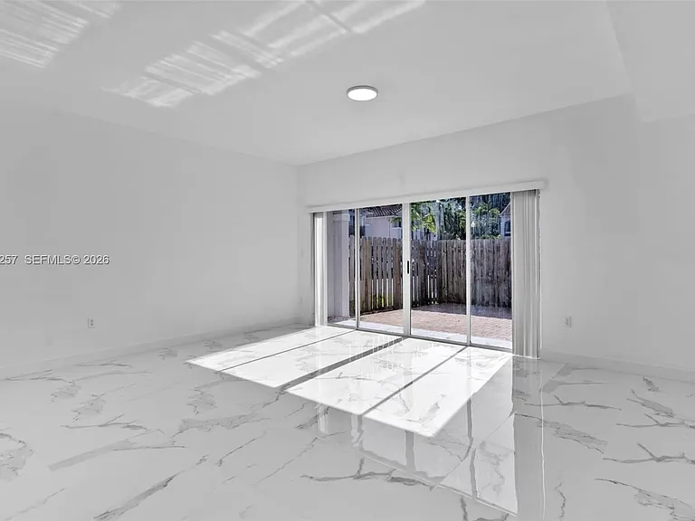 10245 SW 154th Pl #O — Photo 16