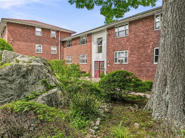 836 N Broadway #2D, Yonkers, NY 10701