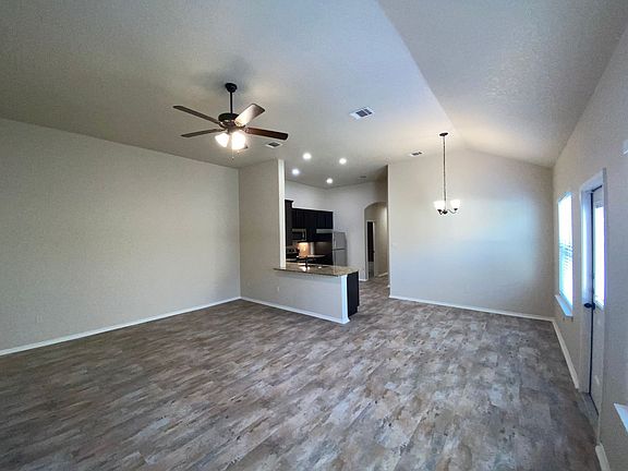 3rd image of 114 Stacy Ln