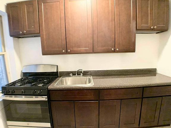 3rd image of 8314 4th Ave #304