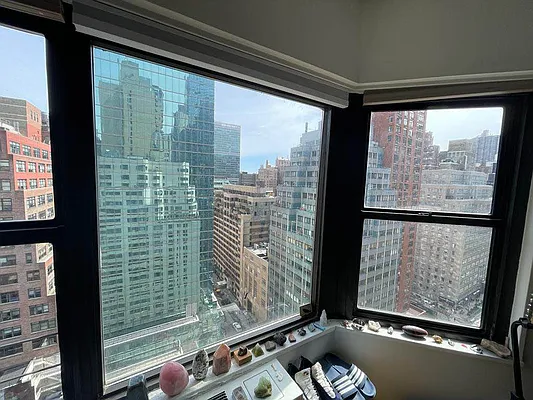 Rented by Olympia House Delaware LP | media 111