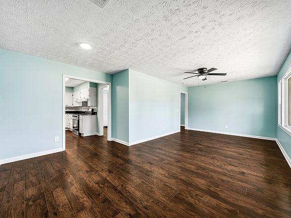 5th image of 3616 Weems Rd