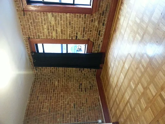 Rented by Allen Harris, LREB | media 16