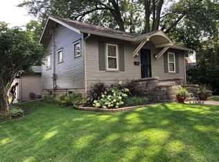 110 Fairview Ave, Bloomington, IL 61701