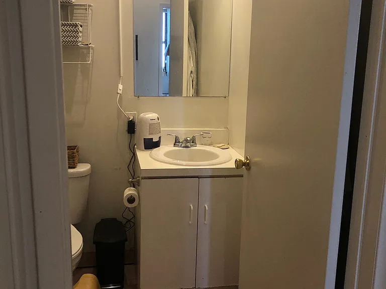 402 7th Ave #2E — Photo 11