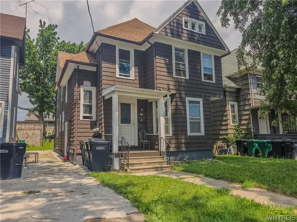 818 Ashland Ave, Niagara Falls, NY 14301