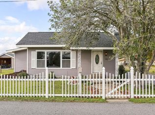 166 Gourgues St, Hahnville, LA 70057