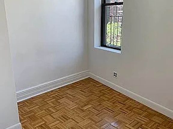 4th image of 365 Broome St APT 12