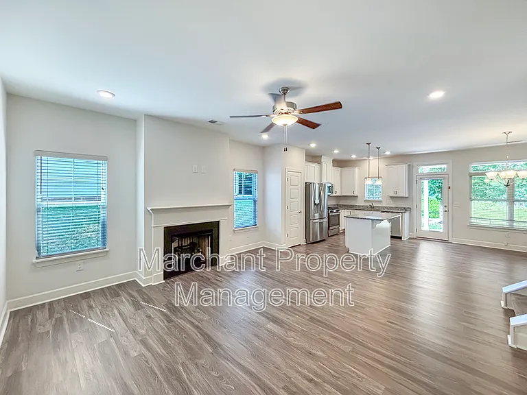 21 Jaycee Ct — Photo 5