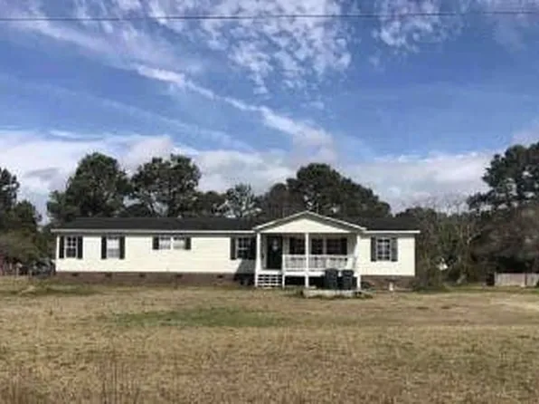 410 Royal Way SE, Bolivia, NC 28422