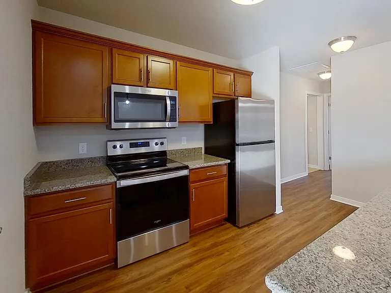 2002 American Eagle Dr #11 — Photo 15