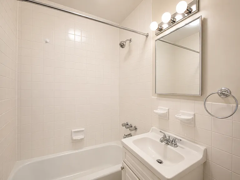 306 W 107th St #4R — Photo 11