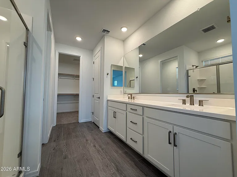 4248 W Brenley Dr — Photo 48