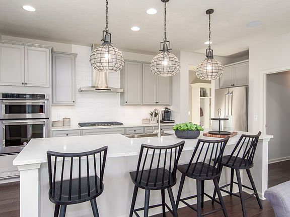 Large Eat-In Kitchen Island