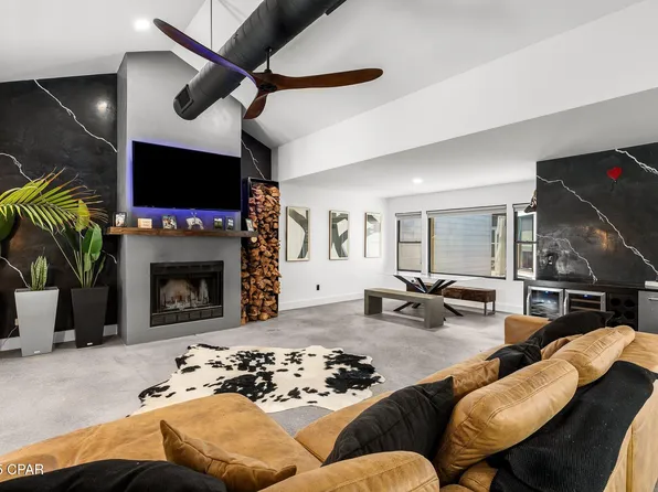 910 Sea Robin Ln, Panama City Beach, FL 32408