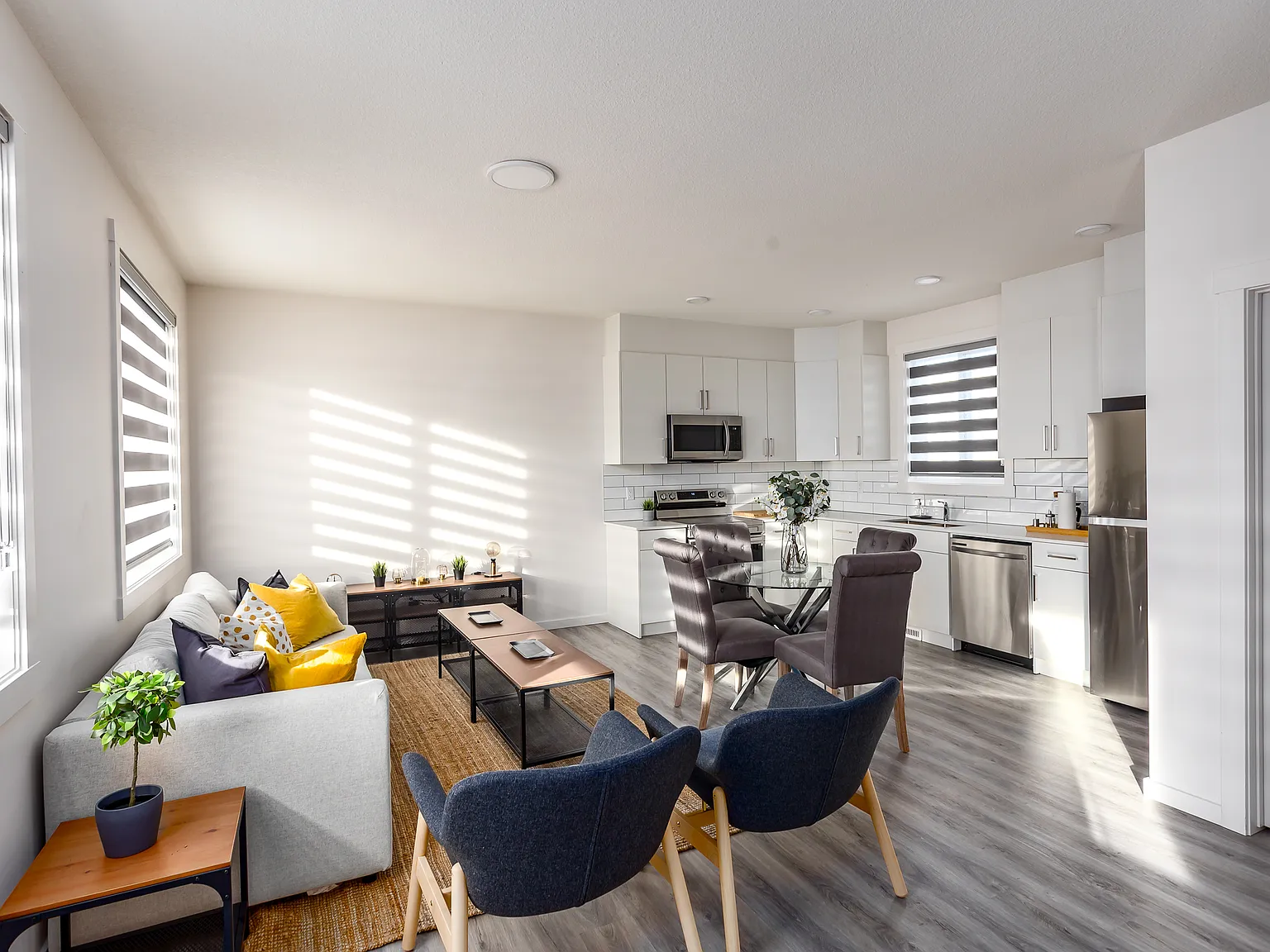 1 Bed plus Den — Photo 4