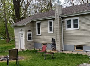 6N998 Wabash Ave, St Charles, IL 60174