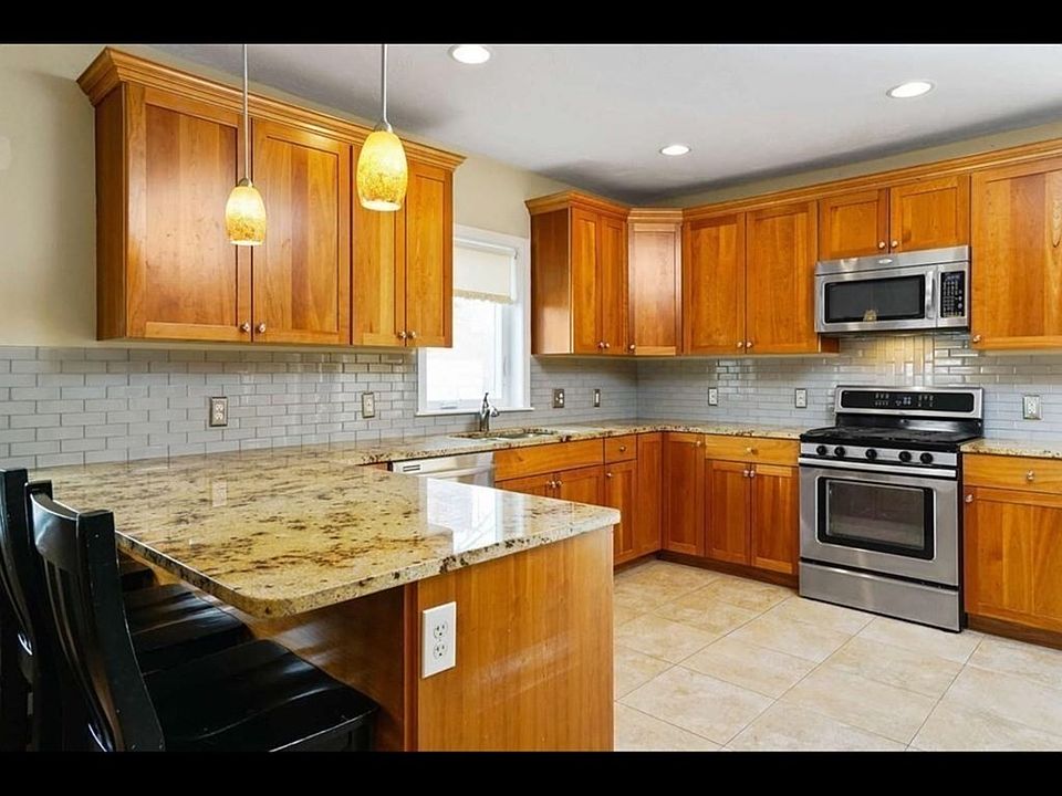 98 S Main St, Sharon, MA 02067 Zillow