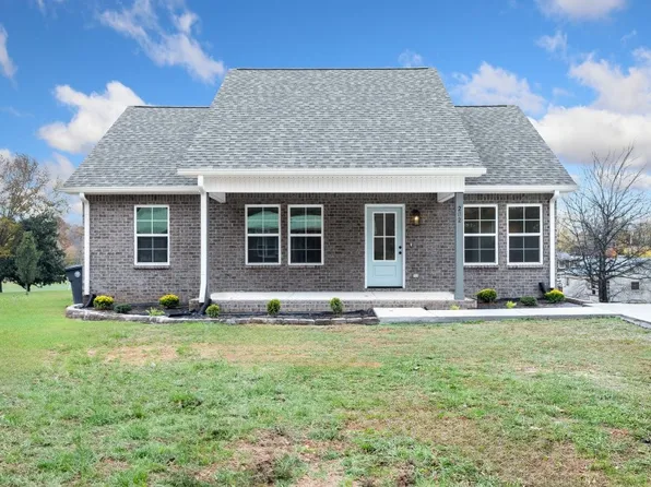 202 Grundy St, McMinnville, TN 37110