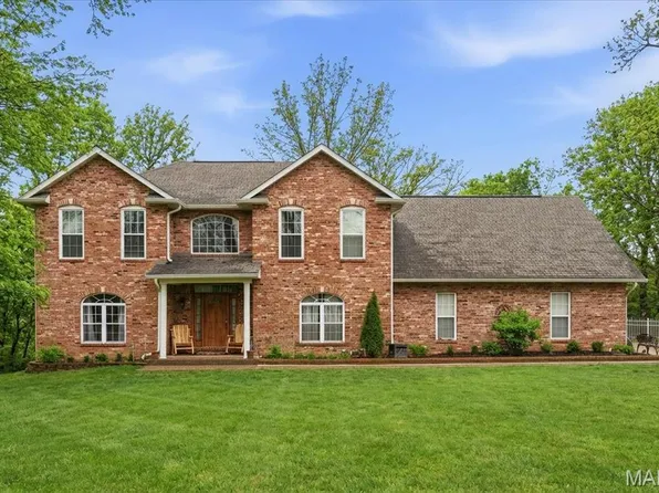 133 Sir Lawrence Dr, Shiloh, IL 62221