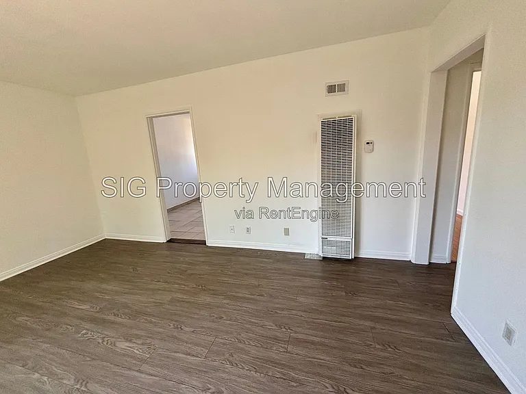 13226 Maclay St #5 — Photo 2
