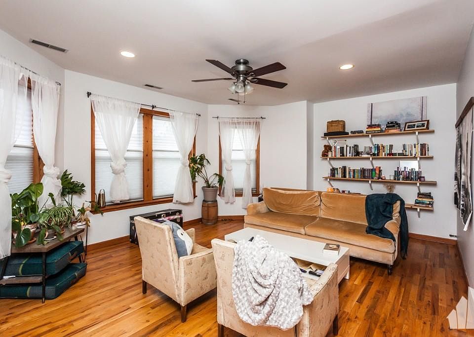1st image of 2720 N Sawyer Ave #0