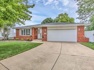 2315 Buddy Ct, Highland, IN 46322