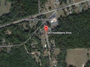 207 Huckleberry St, Andalusia, AL 36420