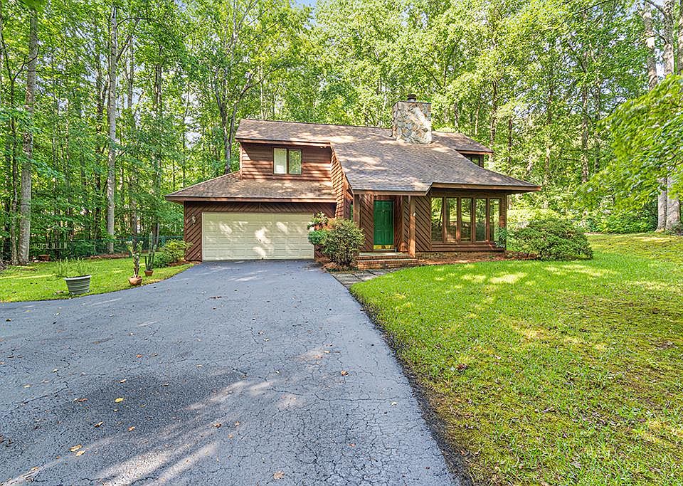 1st image of 116 Laguna Ln